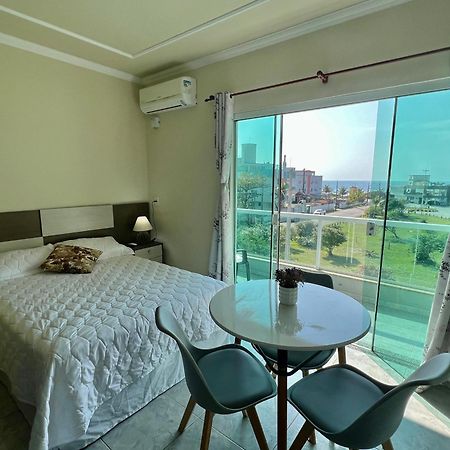 בומבינאס Estudio A 150 Metros Da Praia De Mariscal - V05 מראה חיצוני תמונה