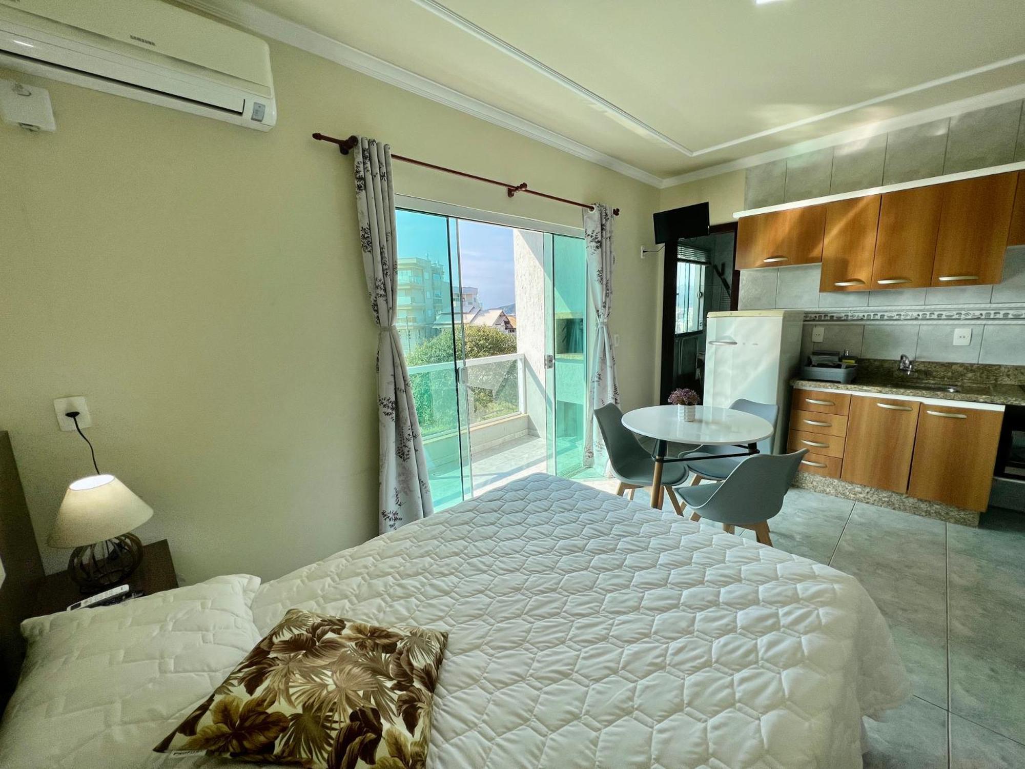 בומבינאס Estudio A 150 Metros Da Praia De Mariscal - V05 מראה חיצוני תמונה