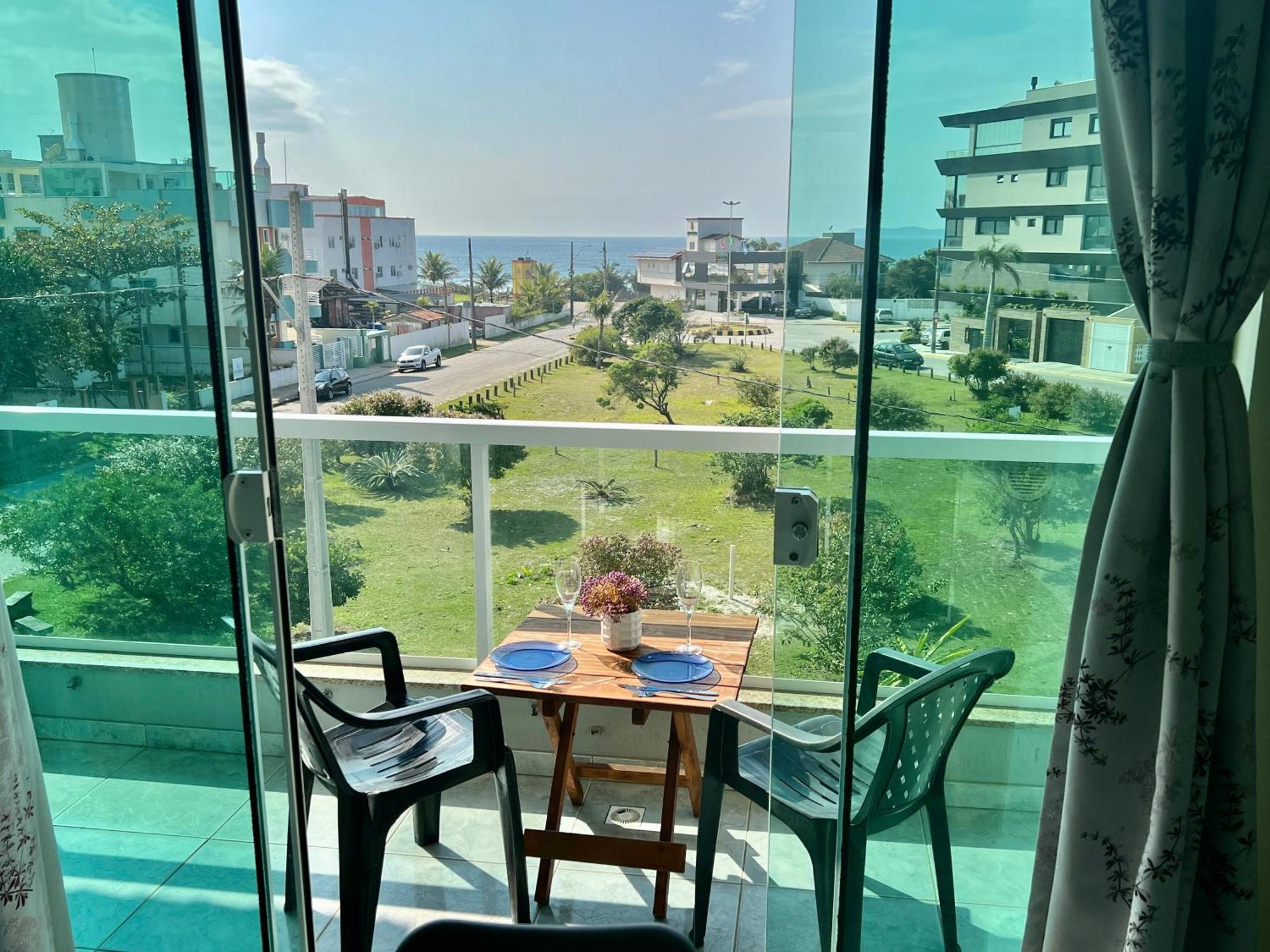 בומבינאס Estudio A 150 Metros Da Praia De Mariscal - V05 מראה חיצוני תמונה